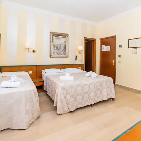 Center 3 3* Рим