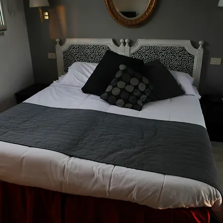 Center 3 Hotell