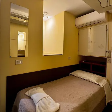 Center 3 Hotel Rom