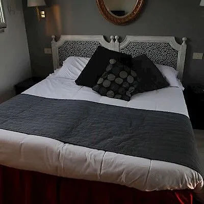 Center 3 Hotel