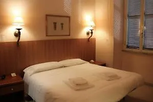 Center 3 3* Roma